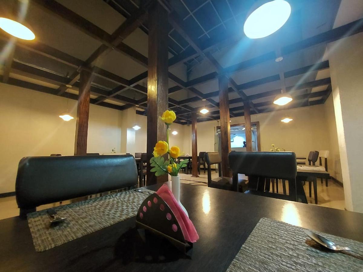 Orbit Hotel - Bagdogra Eksteriør billede