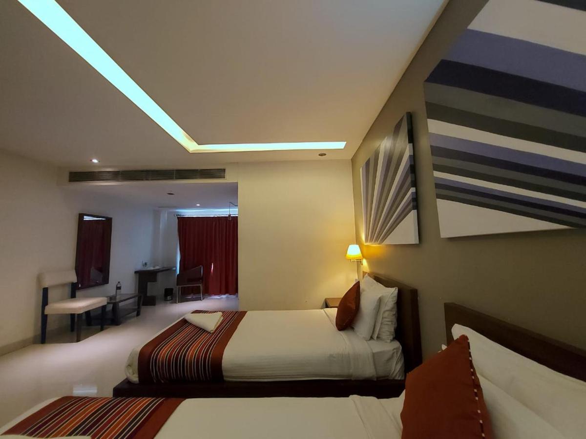 Orbit Hotel - Bagdogra Eksteriør billede