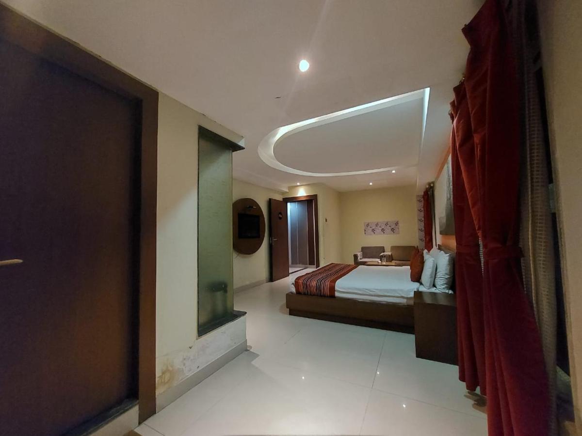 Orbit Hotel - Bagdogra Eksteriør billede